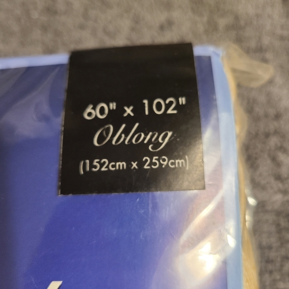 Windham Weavers 100% Cotton Tablecloth - 60"x102" Oblong - Picture 3 of 8